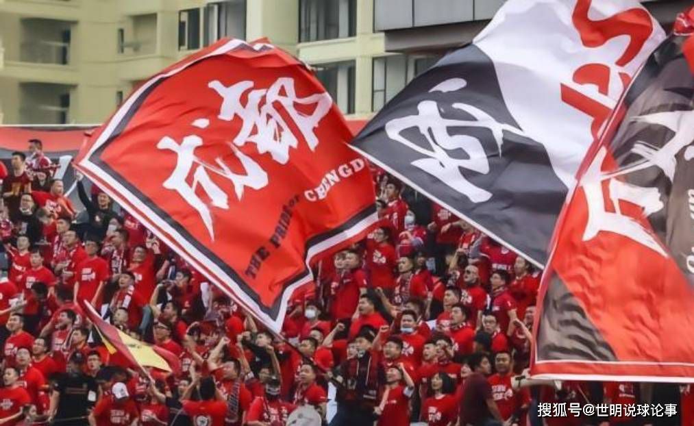 小袁跟很多年青人一样，怀抱胡想远走异乡。她从台湾到英国伦敦肄业，结业后决议留在本地工作。2008 年金融海啸囊括全球，一职难求。在经济压力之下，她瞒著男朋友与家人到不法东方推拿院当起了接线员。推拿院蜜斯背后错综複杂的故事和他乡情结，挑战她的价值不雅跟道德不雅。小袁会不会迷掉在这个很是世界裡，而忘了本身的初志？